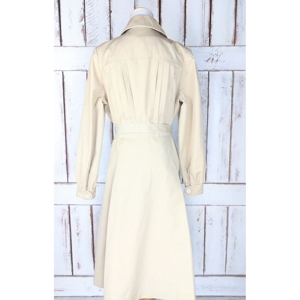 Vintage trench coat/rain jacket/belted spy coat - Picture 5 of 5